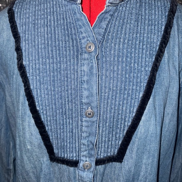 COPY - Free people denim top - Picture 3 of 3